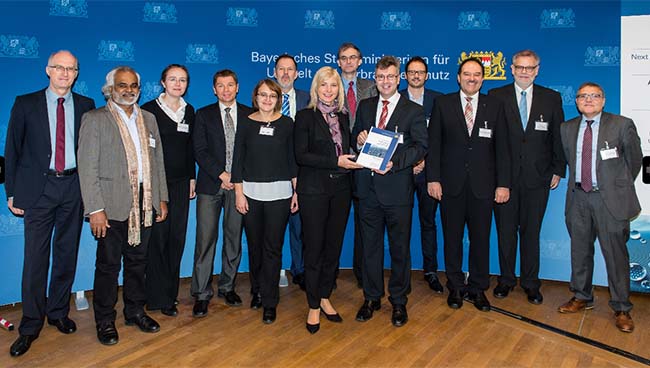 Ministerin Scharf mit Hochschulvertretern Ministerin Scharf mit Hochschulvertretern